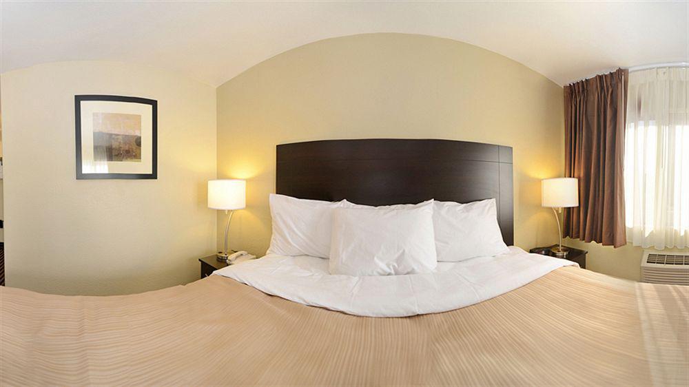 Americas Best Value Inn & Suites Escondido Extérieur photo