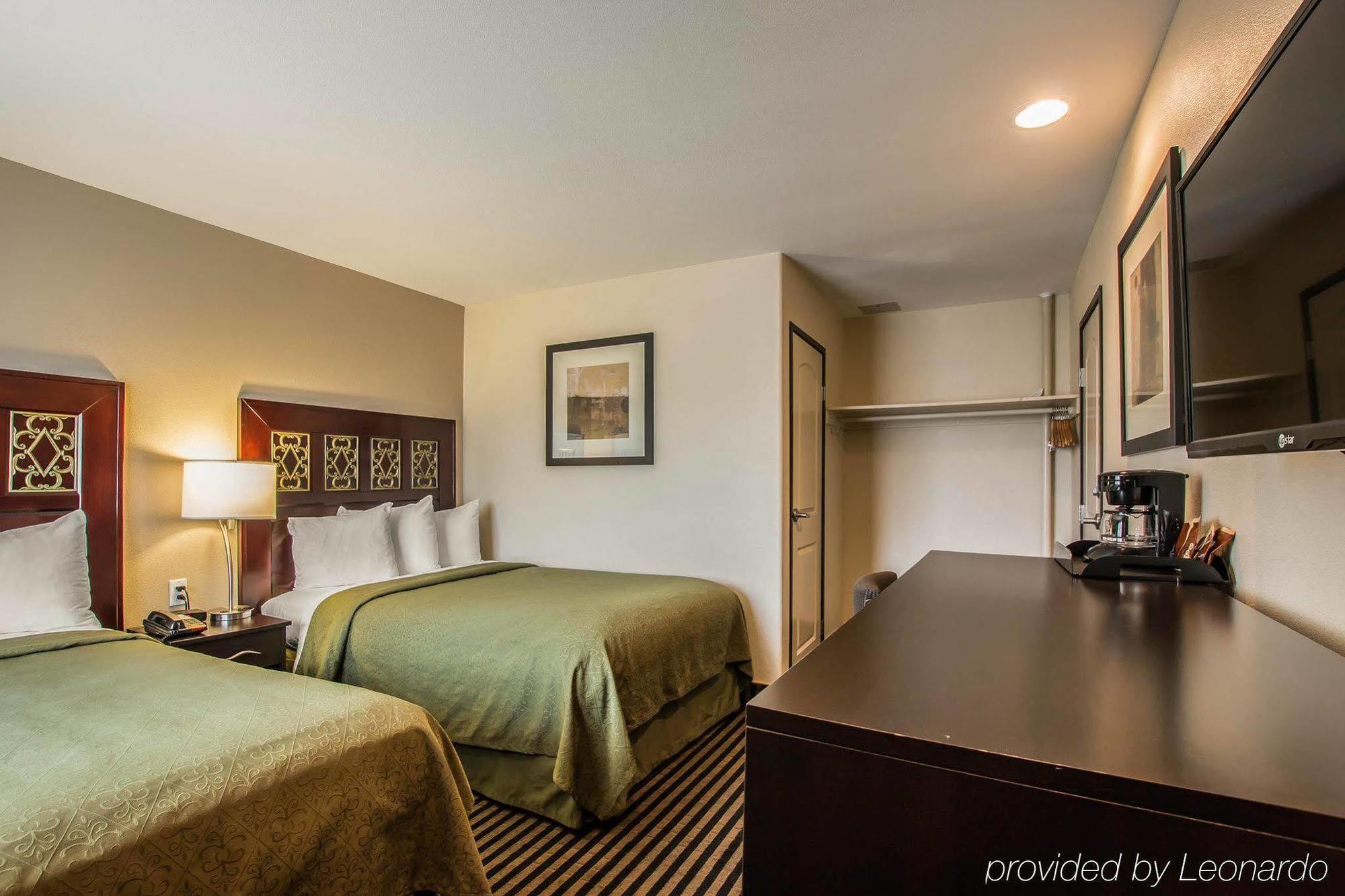 Americas Best Value Inn & Suites Escondido Extérieur photo
