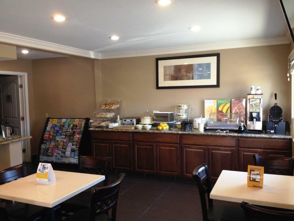 Americas Best Value Inn & Suites Escondido Extérieur photo